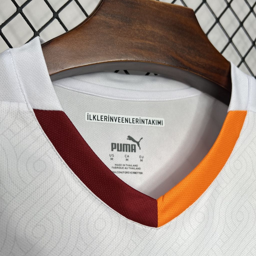 Camisa Galatasaray II 24/25 Torcedor (Sob encomenda)