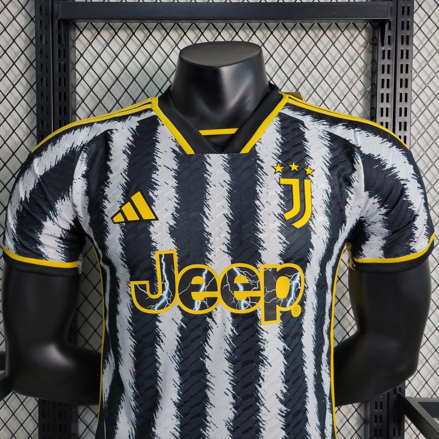 Camisa Juventus I 23/24 Jogador (Sob encomenda)