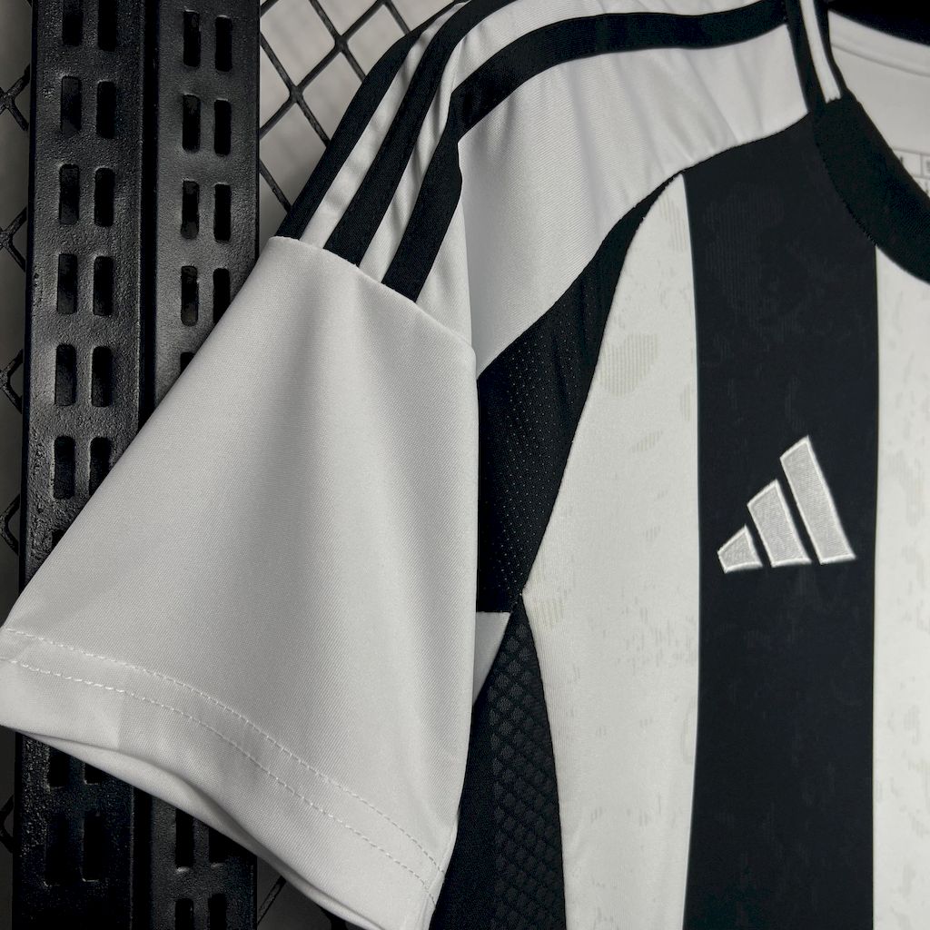 Camisa Juventus I 24/25 Torcedor (Sob encomenda)