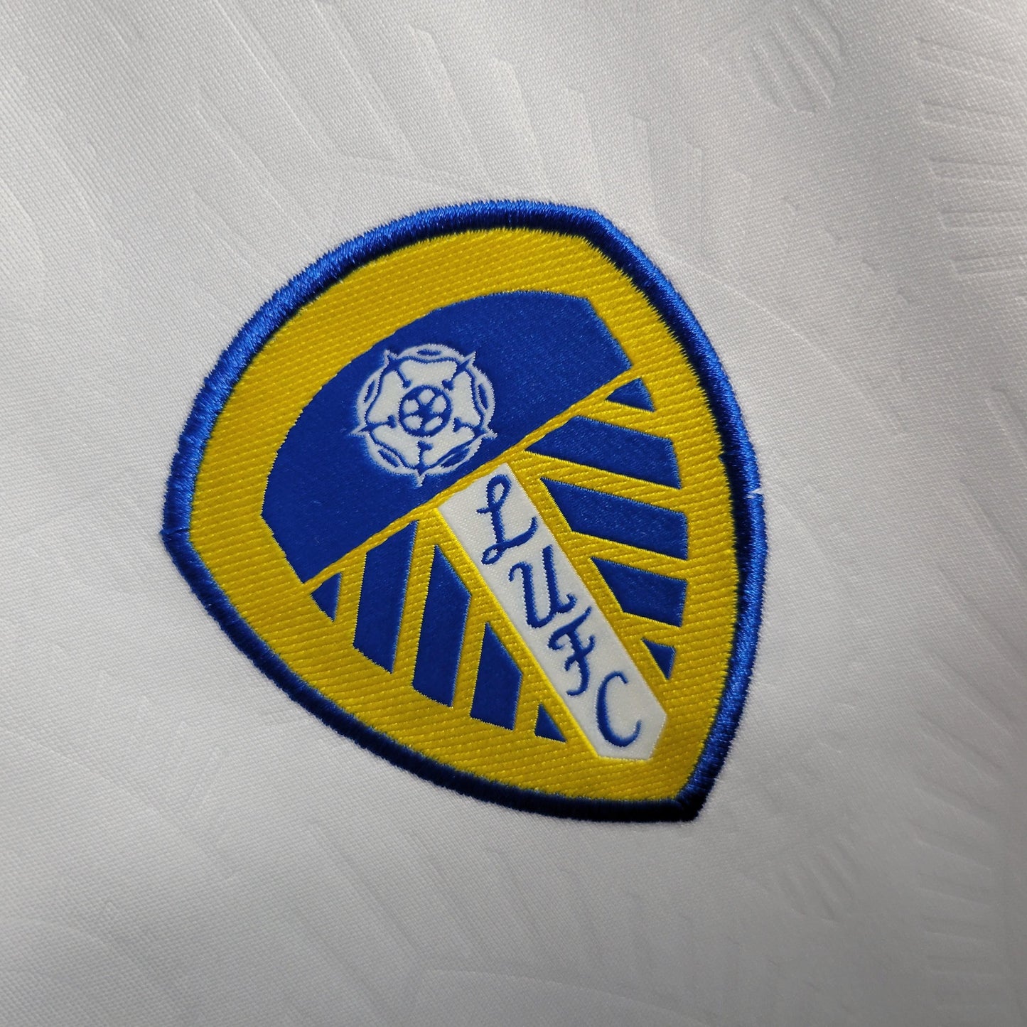 Camisa Leeds United I 23/24 Torcedor (Sob encomenda)