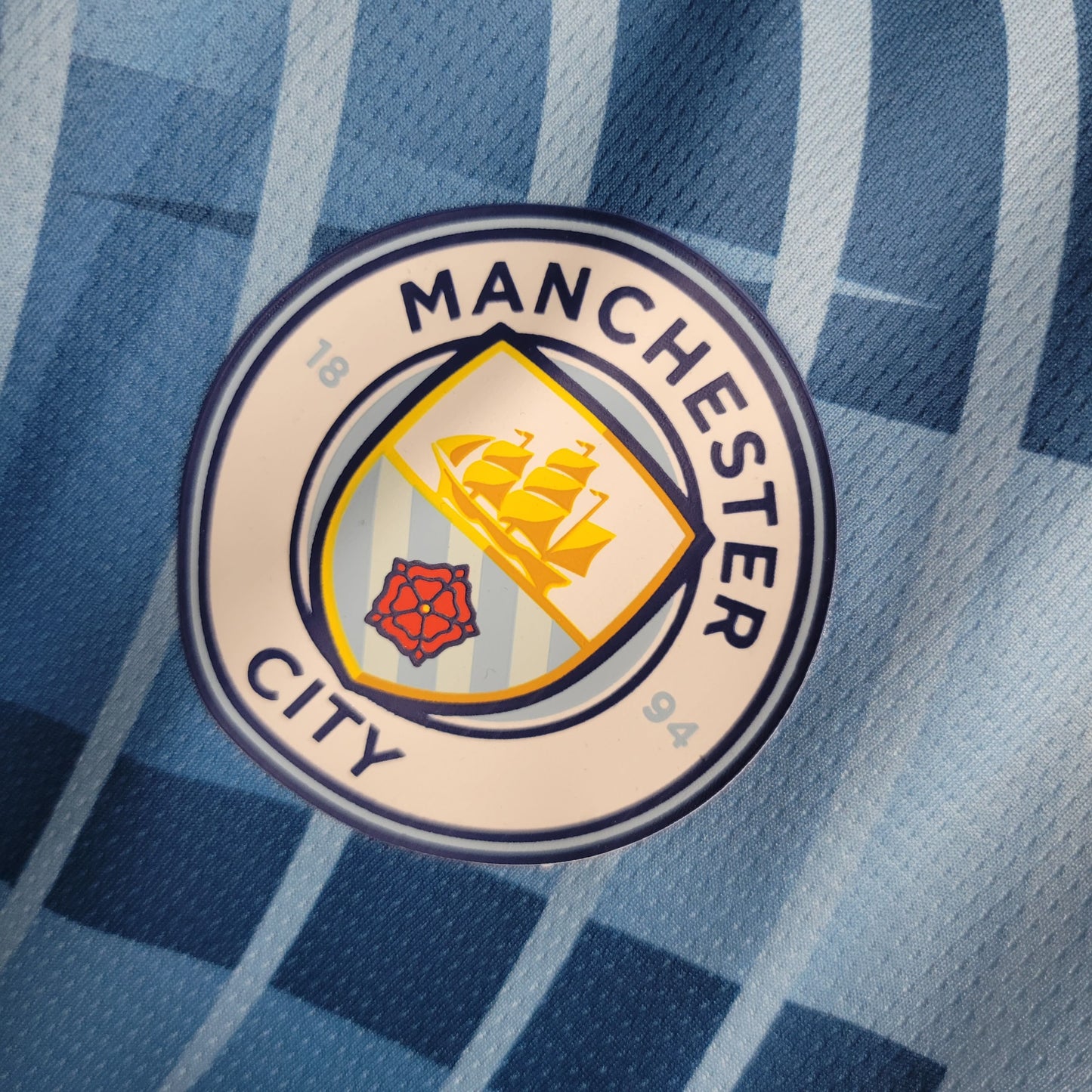 Camisa Manchester City Treino 23/24 Torcedor (Sob encomenda)