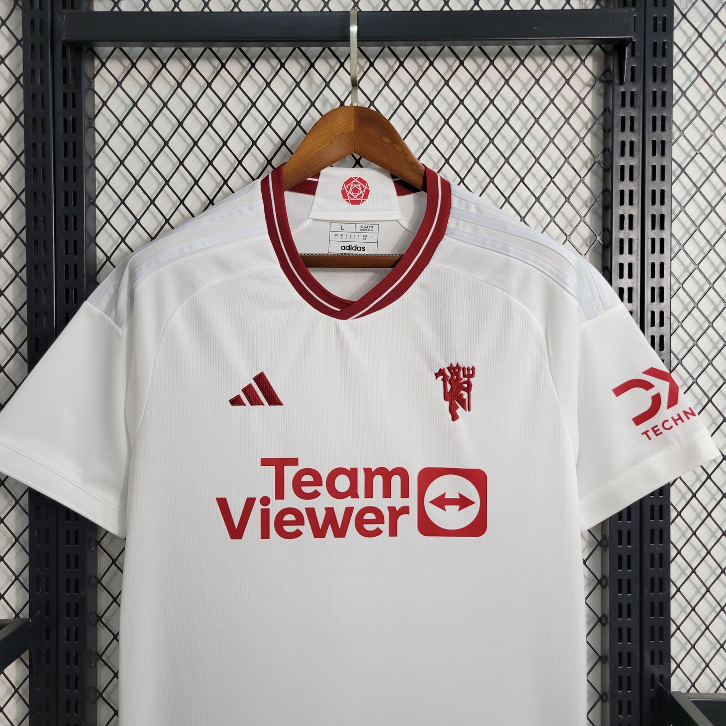 Camisa Manchester United III 23/24 Torcedor (Sob encomenda)