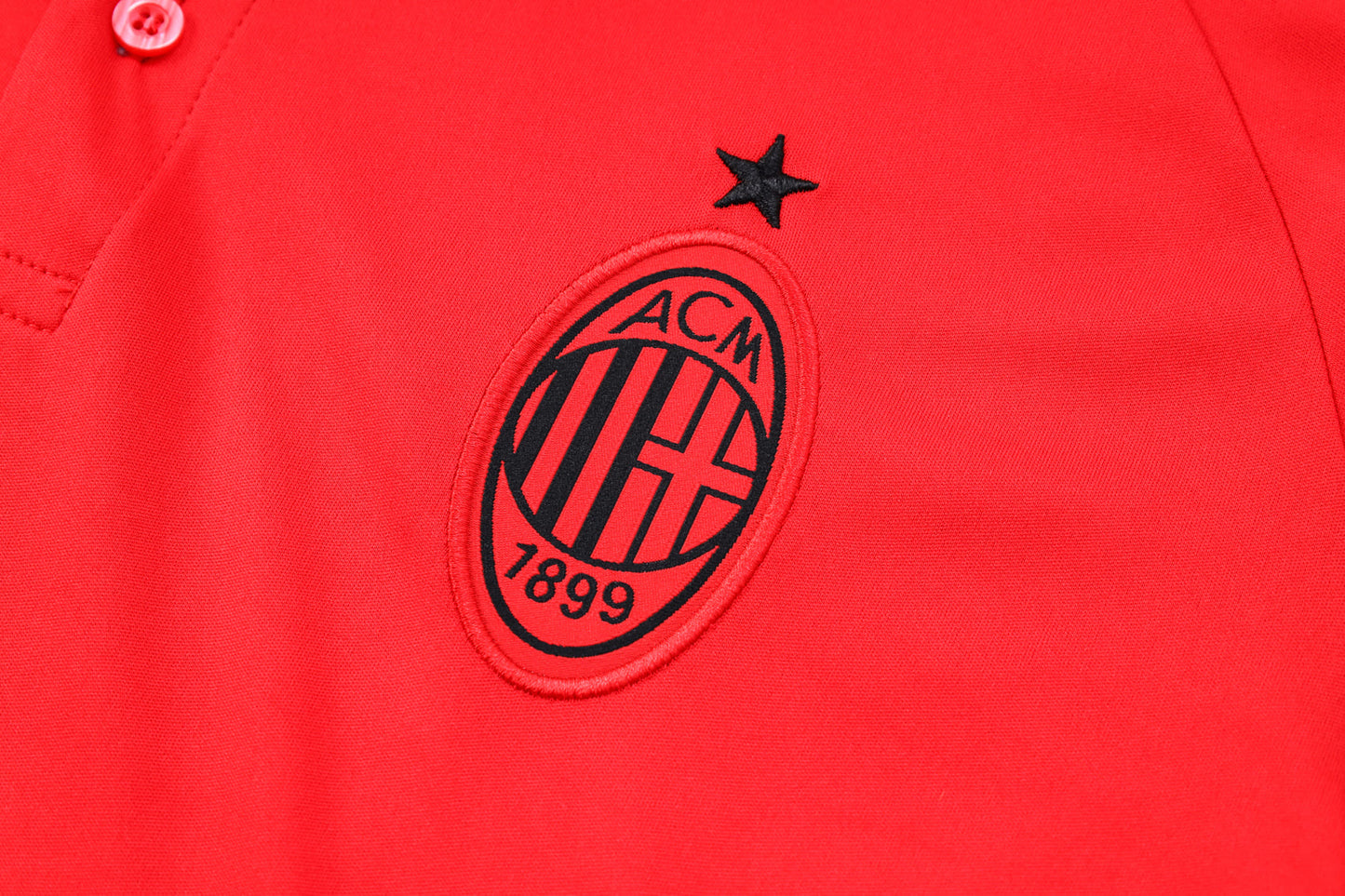 Conjunto de Treino Milan 23/24 (Sob encomenda)