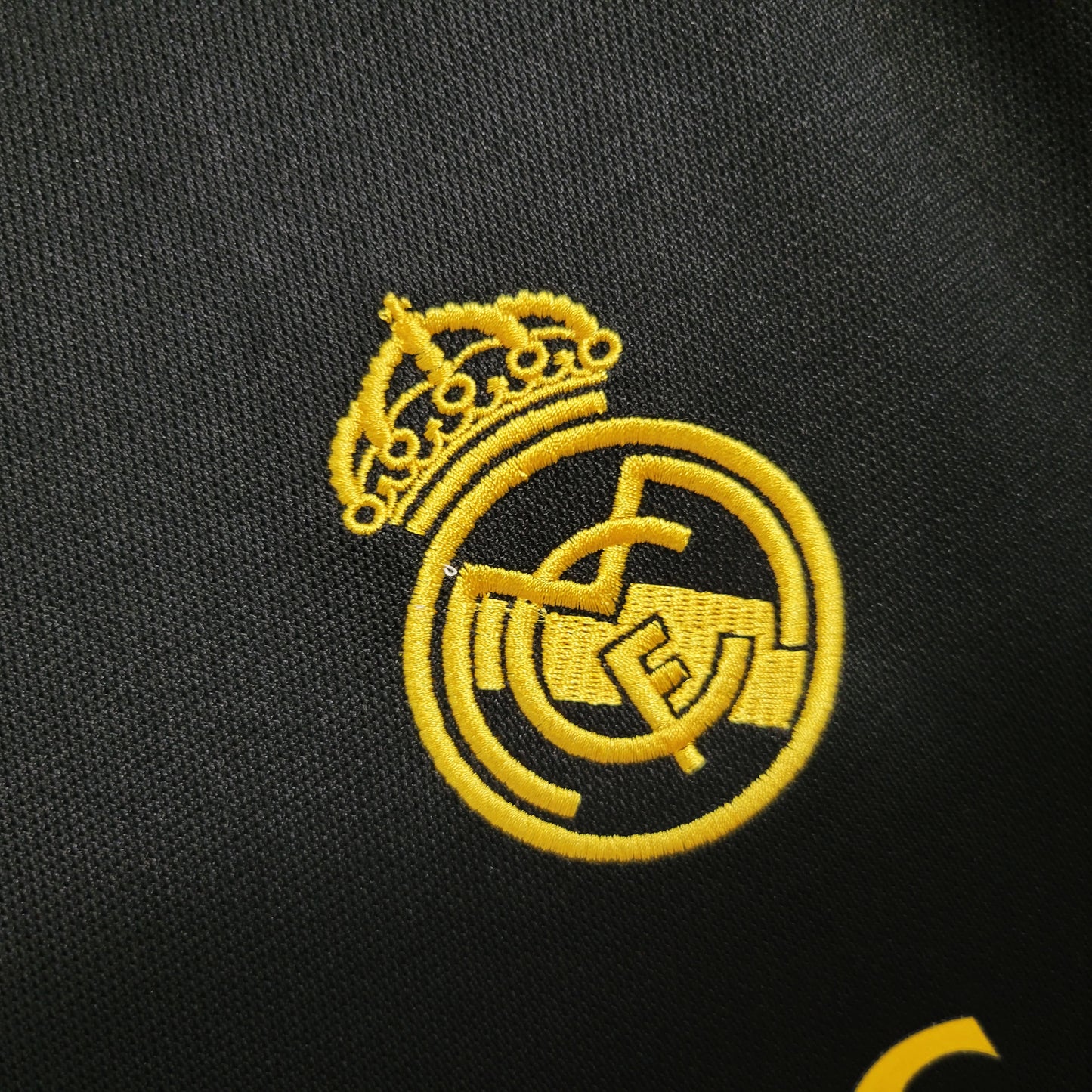 Camisa Real Madrid III 23/24 Torcedor (Sob encomenda)