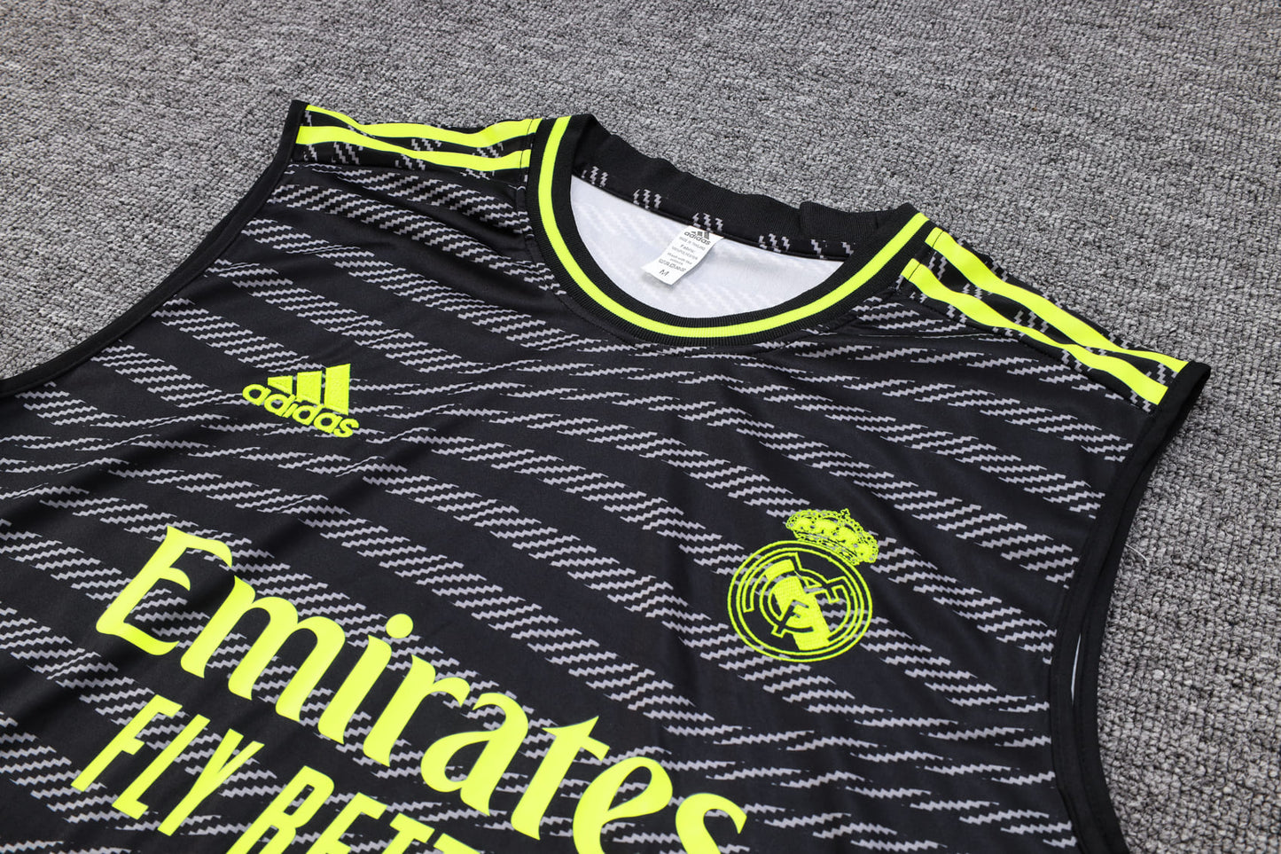 Conjunto de Treino Real Madrid 23/24 (Sob encomenda)