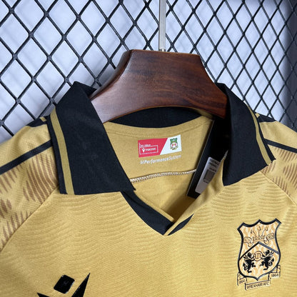 Camisa Wrexham III 24/25 Torcedor (Sob encomenda)