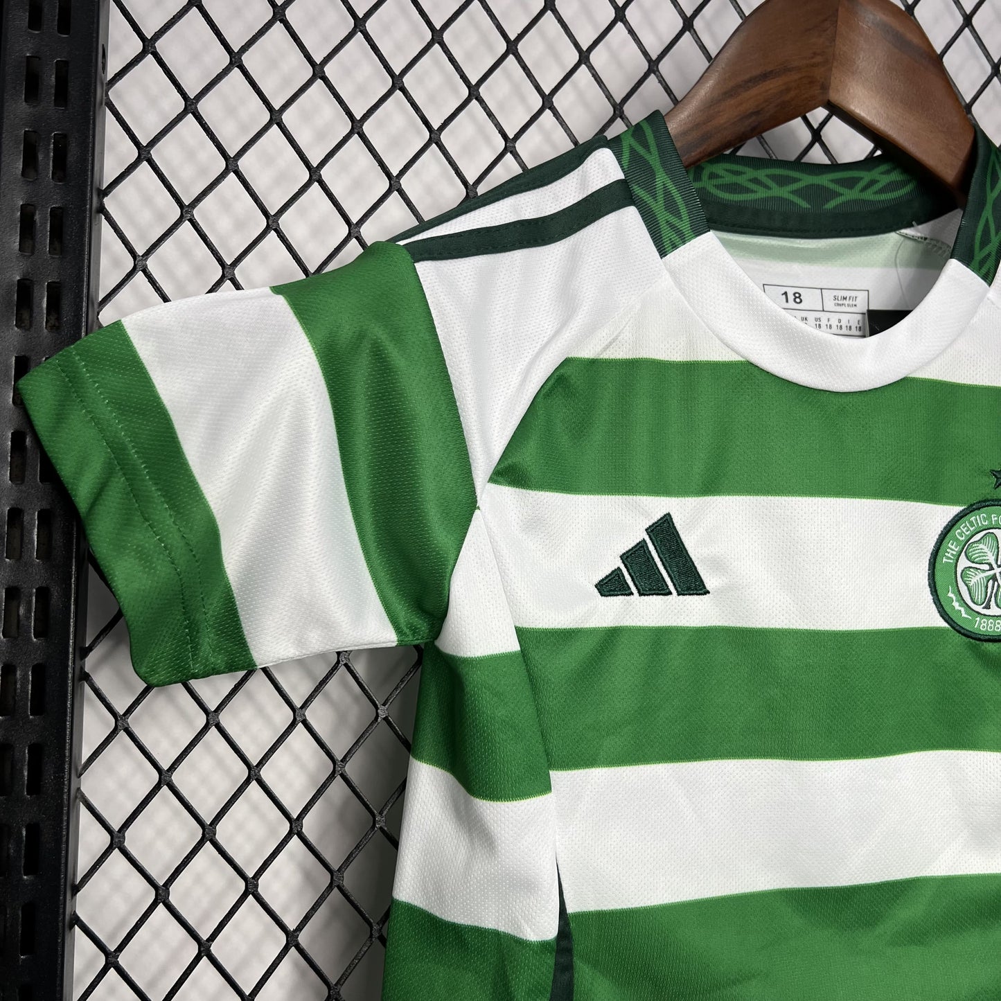 Kit Infantil Celtic I 24/25 (Sob encomenda)