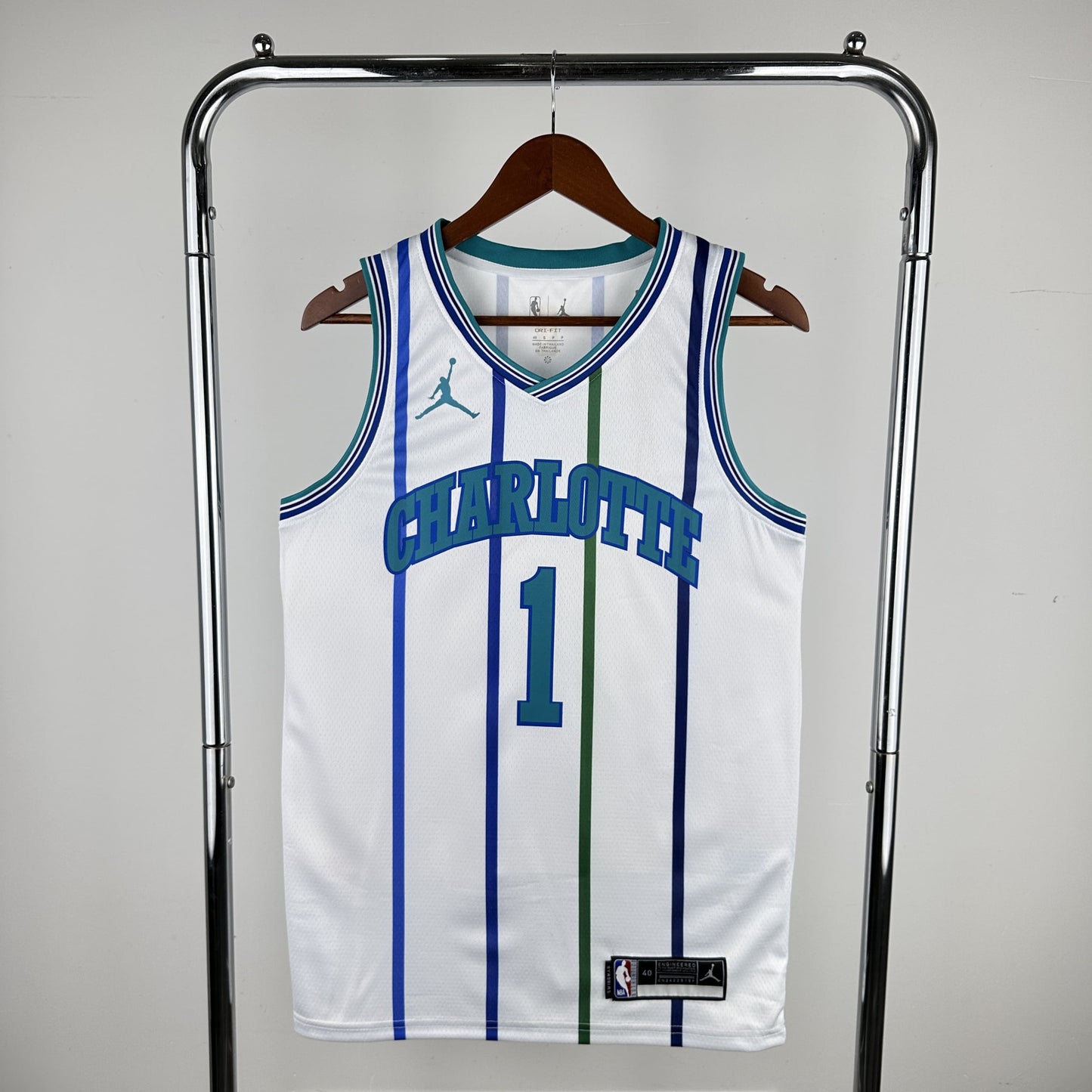 Regata Charlotte Hornets NBA 2018 Classic Edition Swingman Masculina (Sob encomenda)