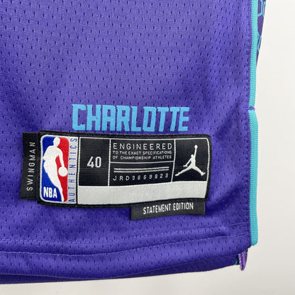 Regata Charlotte Hornets NBA 2023 Statement Edition Swingman Masculina (Sob encomenda)