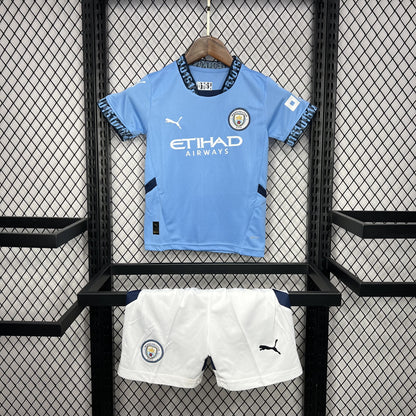 Kit Infantil Manchester City I 24/25 (Sob encomenda)