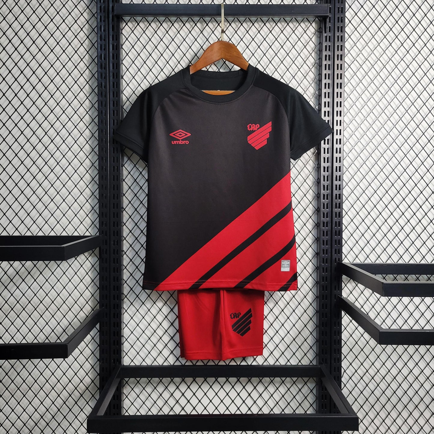 Kit Infantil Atlhetico Paranaense II 23/24 (Sob encomenda)