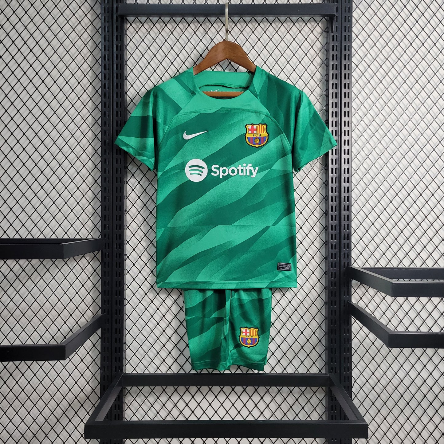 Kit Infantil Barcelona Goleiro 23/24 (Sob encomenda)