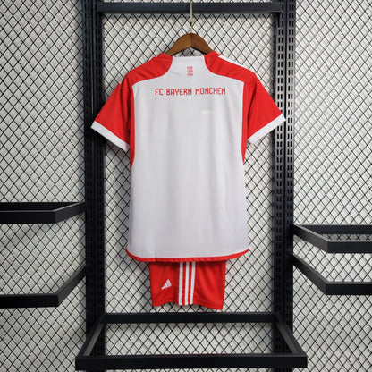 Kit Infantil Bayern de Munique I 23/24 (Sob encomenda)