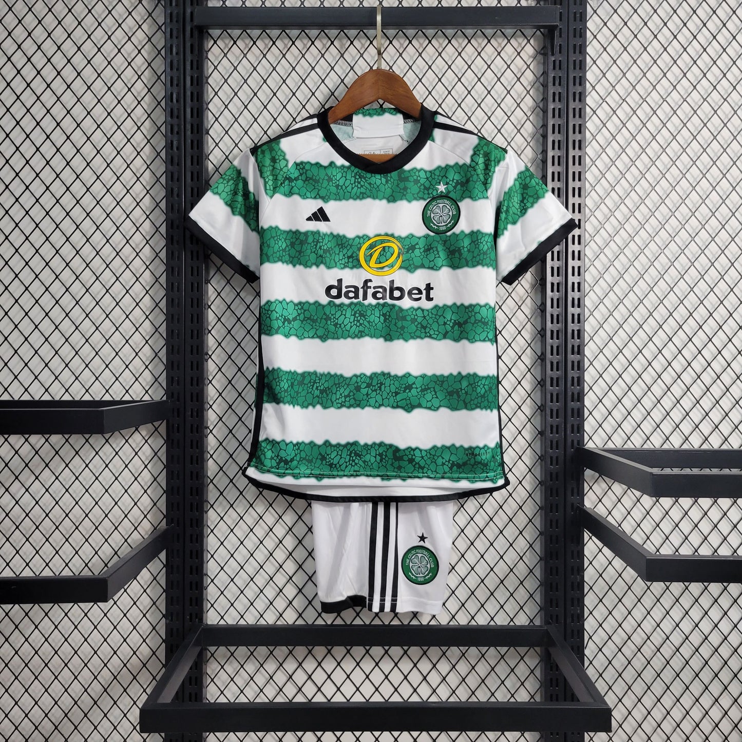 Kit Infantil Celtic I 23/24 (Sob encomenda)