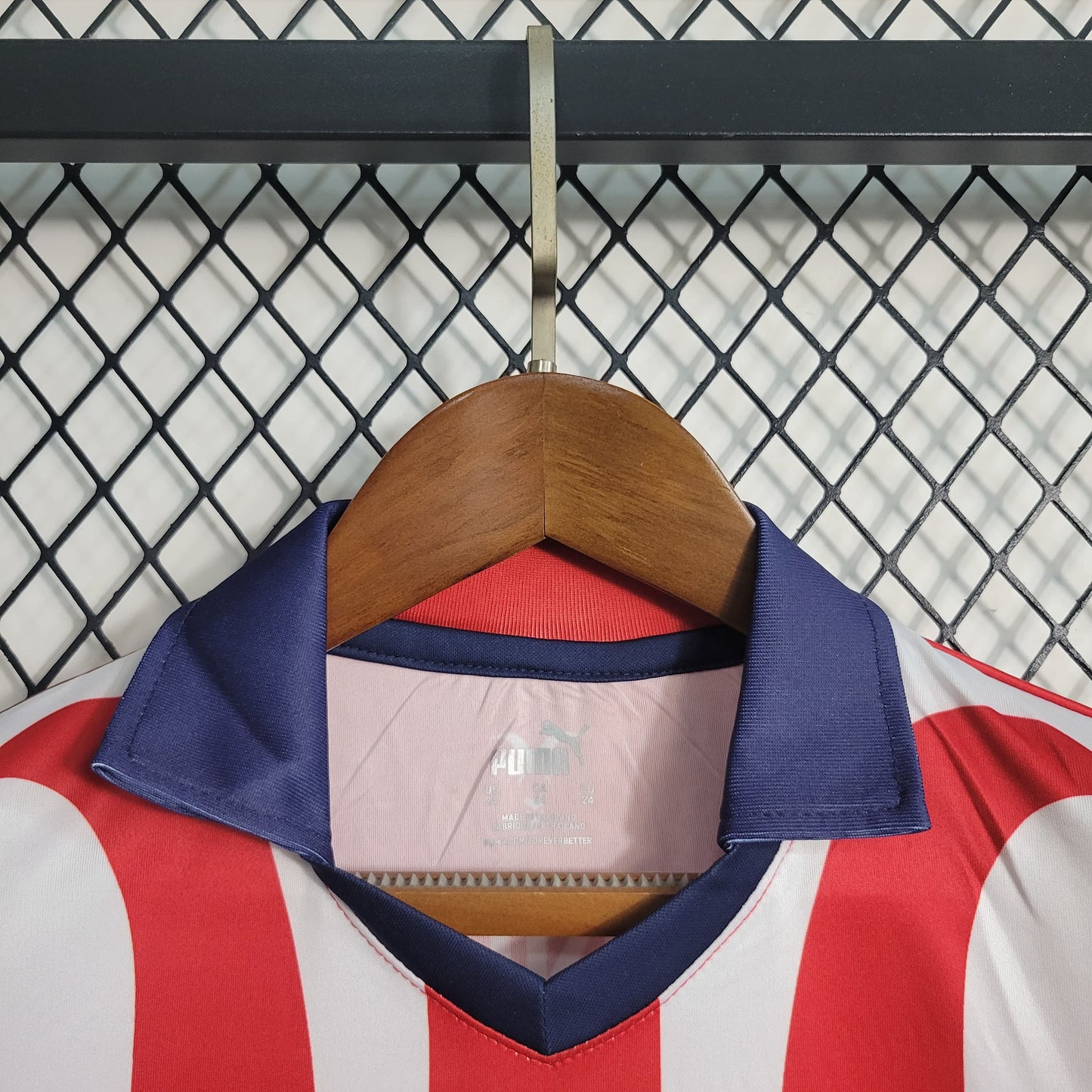 Kit Infantil Chivas Guadalajara I 23/24 (Sob encomenda)