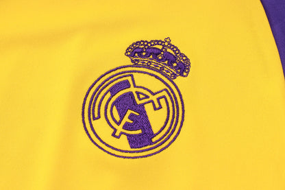 Conjunto de Treino Real Madrid 23/24 (Sob encomenda)