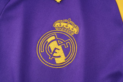 Conjunto de Treino Real Madrid 23/24 (Sob encomenda)