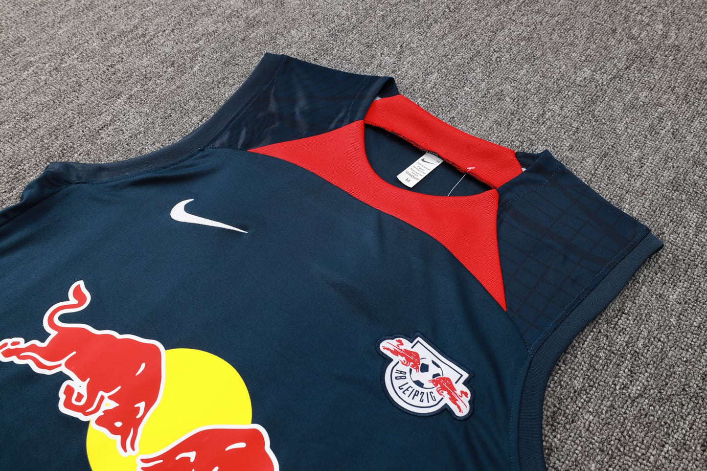 Conjunto de Treino Red Bull Leipzig 23/24 (Sob encomenda)