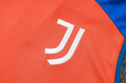 Conjunto de Treino Juventus 24/25 (Sob encomenda)