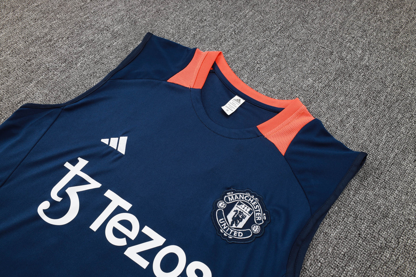 Conjunto de Treino Manchester United 24/25 (Sob encomenda)