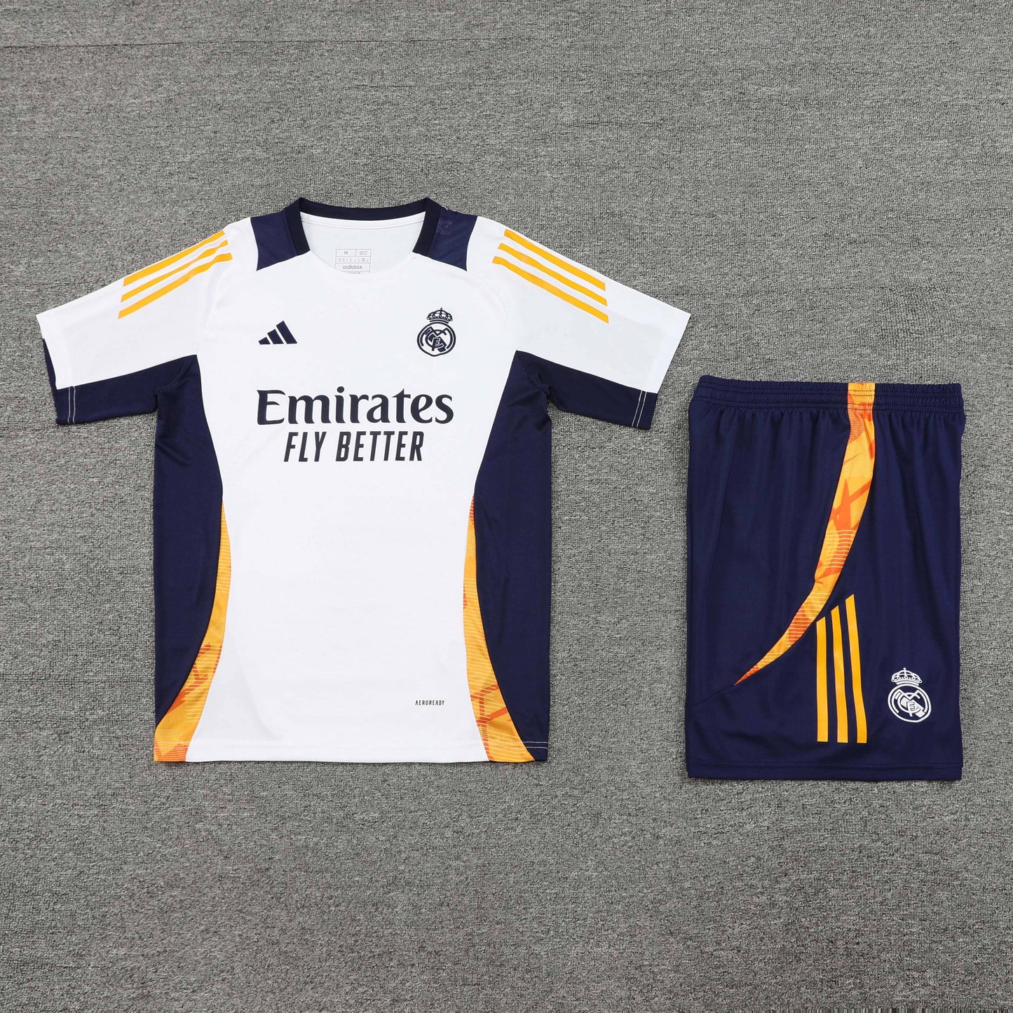 Conjunto de Treino Real Madrid 24/25 (Sob encomenda)