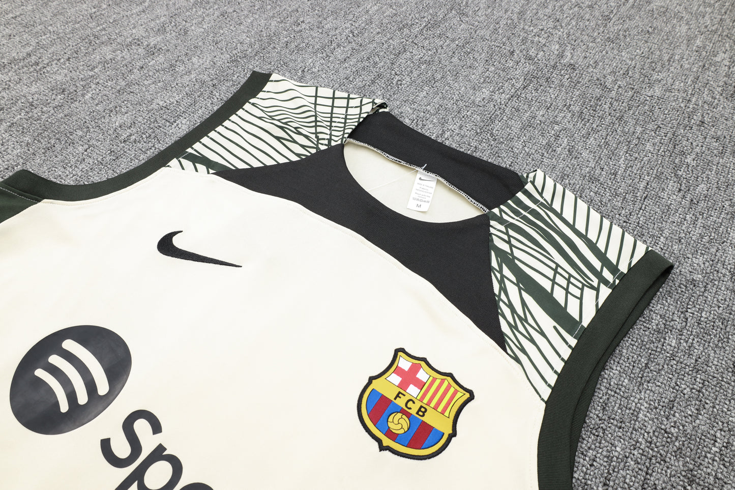 Conjunto de Treino Barcelona 23/24 (Sob encomenda)