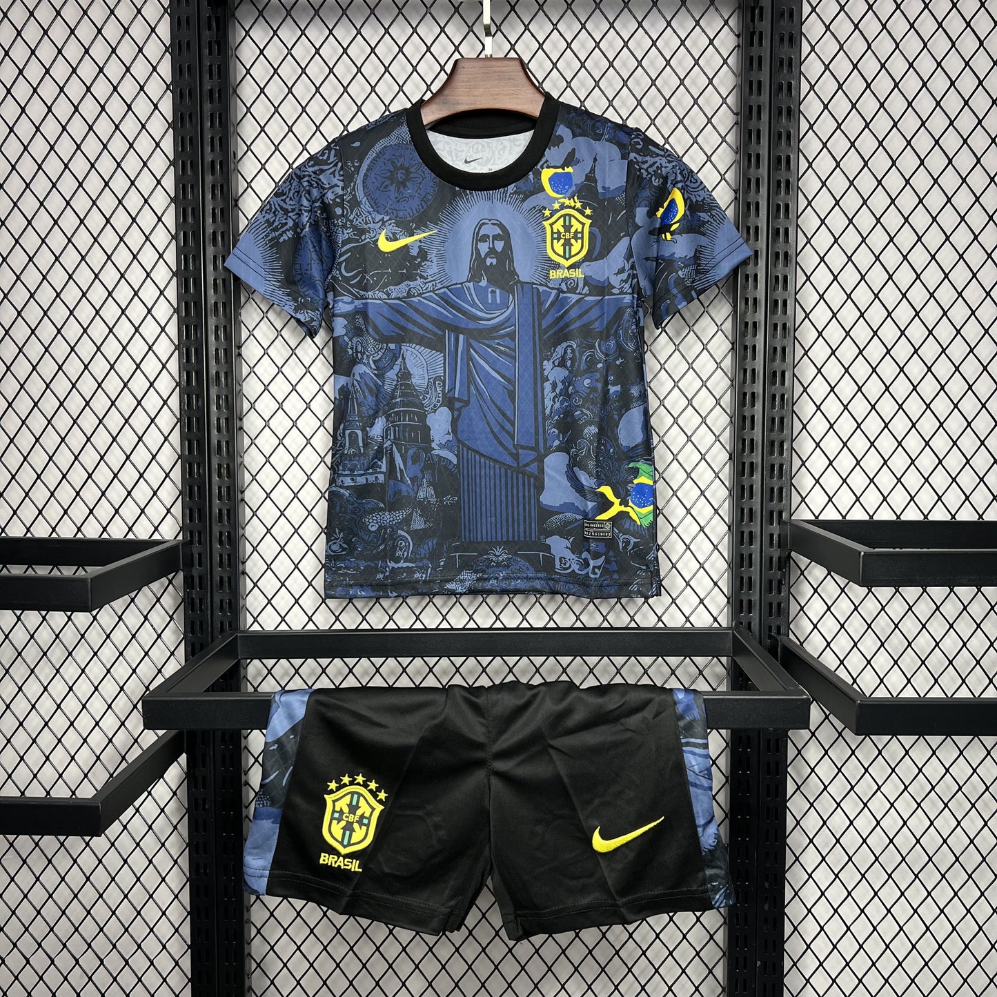 Kit Infantil Brasil 'Especial Cristo Redentor' 2024 (Sob encomenda)