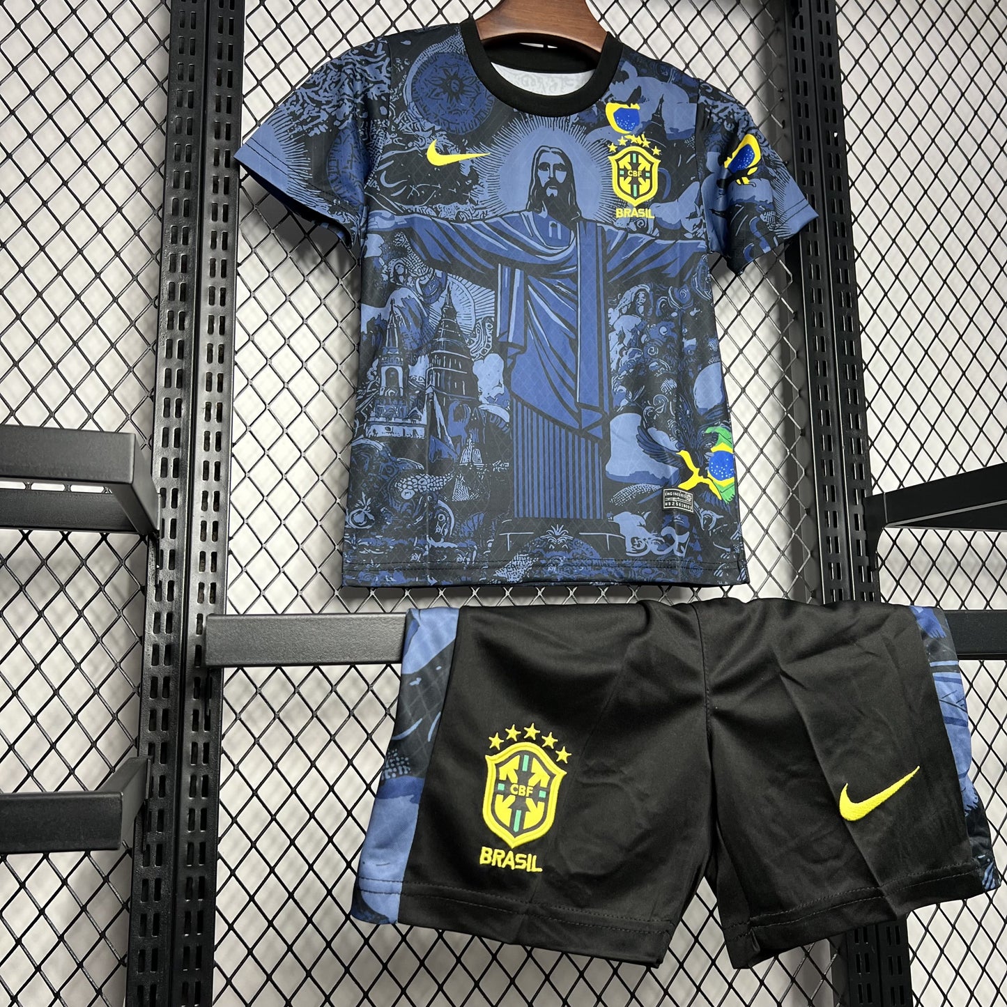 Kit Infantil Brasil 'Especial Cristo Redentor' 2024 (Sob encomenda)