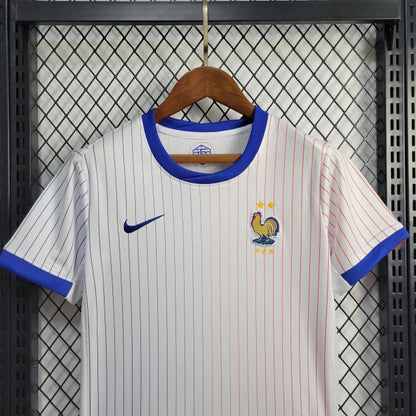 Kit Infantil França II 2024 (Sob encomenda)