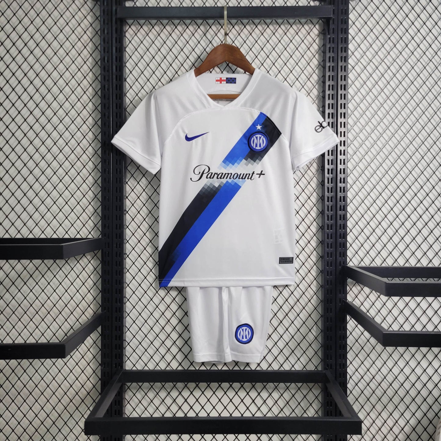 Kit Infantil Inter de Milão II 23/24 (Sob encomenda)