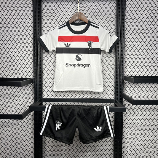 Kit Infantil Manchester United III 24/25 (Sob encomenda)