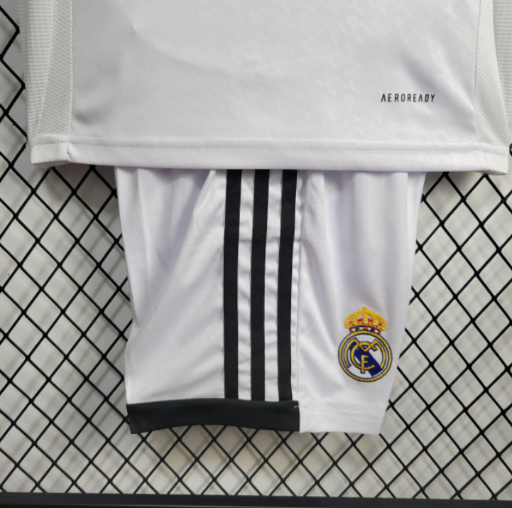 Kit Infantil Real Madrid I 24/25 (Sob encomenda)