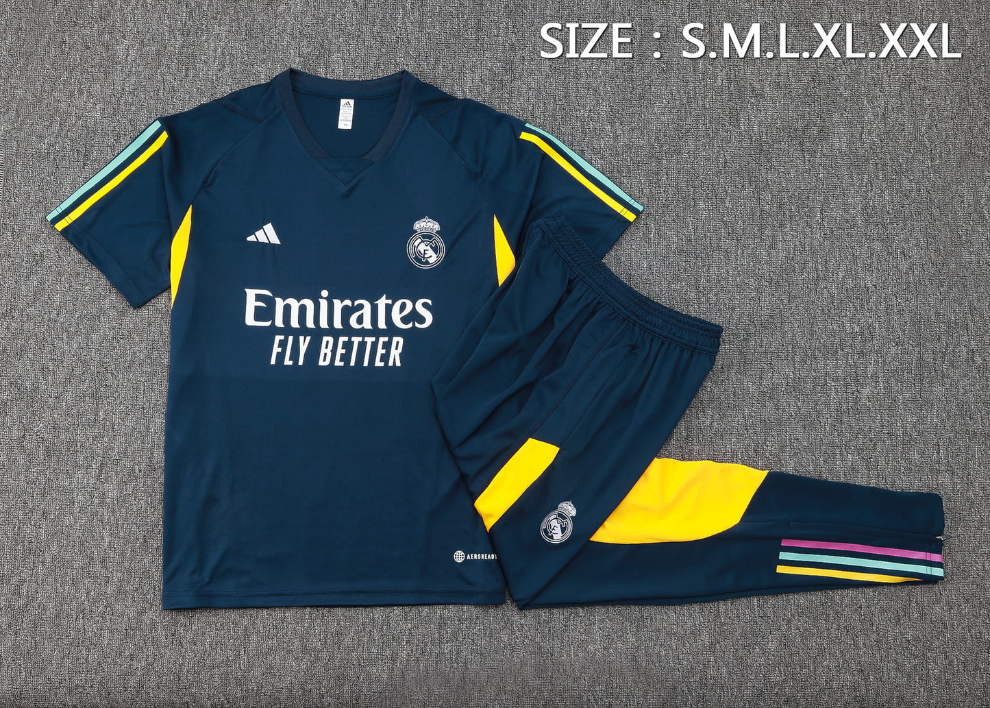 Conjunto de Treino Real Madrid 23/24 (Sob encomenda)