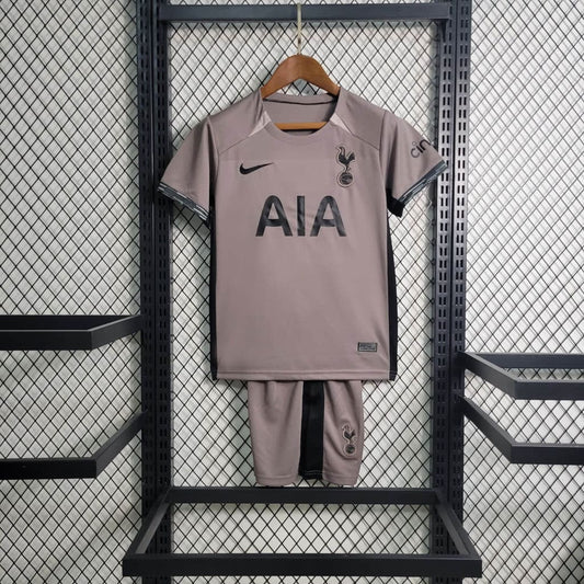 Kit Infantil Tottenham III 23/24 (Sob encomenda)