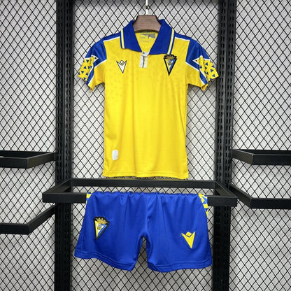 Kit Infantil Cádiz I 24/25 (Sob encomenda)