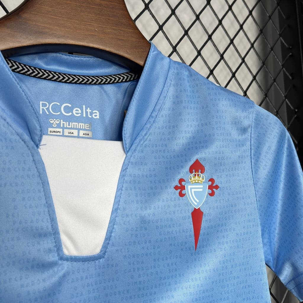 Kit Infantil Celta de Vigo I 24/25 (Sob encomenda)