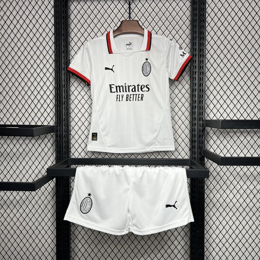 Kit Infantil Milan II 24/25 (Sob encomenda)