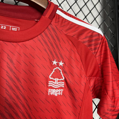 Kit Infantil Nottingham Forest I 24/25 (Sob encomenda)