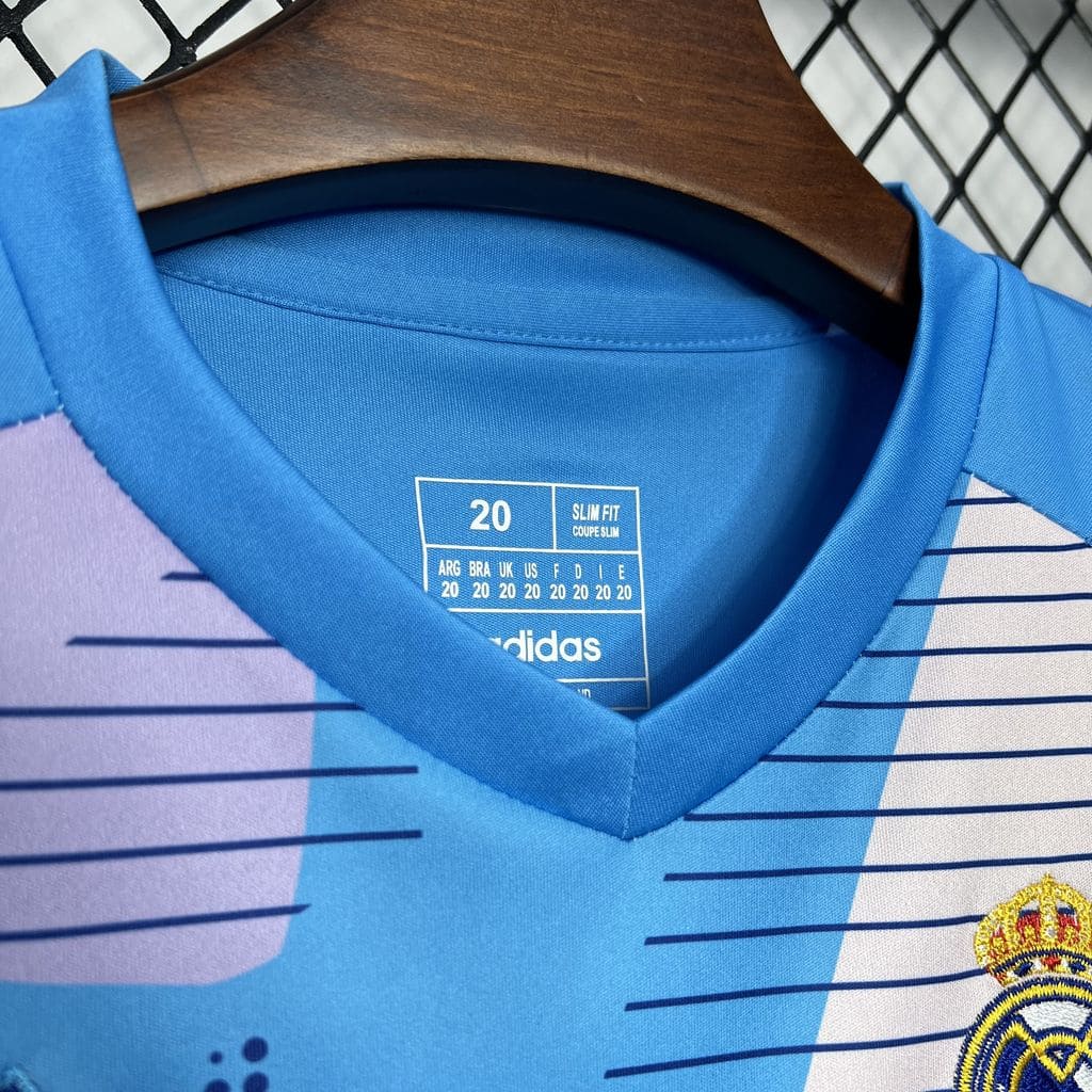 Kit Infantil Real Madrid Goleiro 24/25 (Sob encomenda)