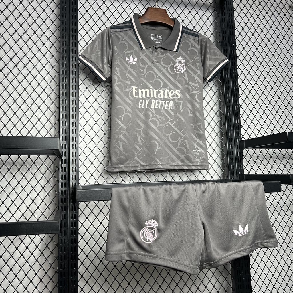 Kit Infantil Real Madrid III 24/25 (Sob encomenda)