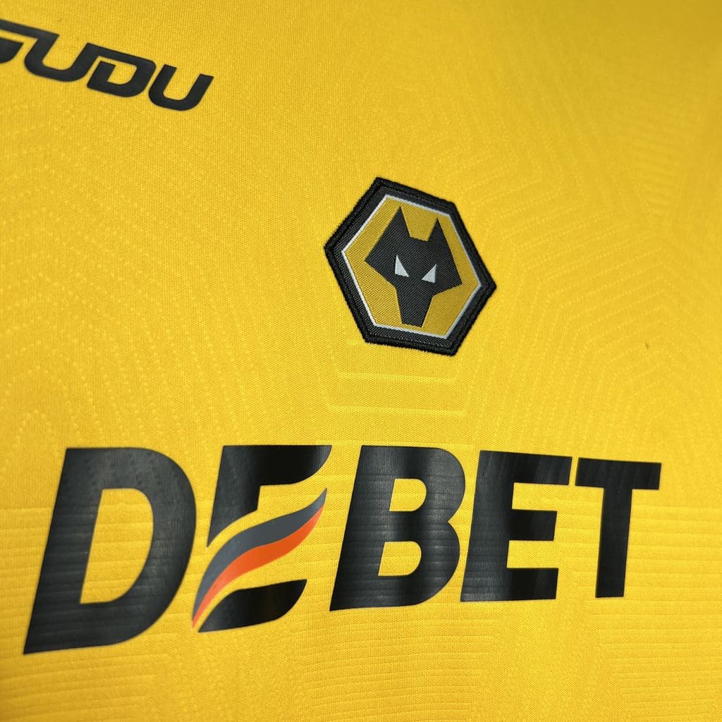 Kit Infantil Wolverhampton I 24/25 (Sob encomenda)