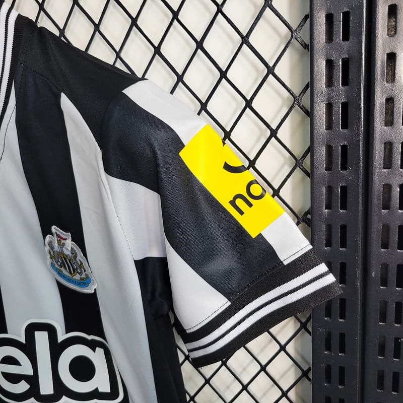 Kit Infantil Newcastle I 23/24 (Sob encomenda)