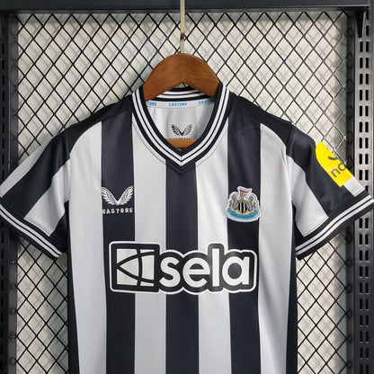 Kit Infantil Newcastle I 23/24 (Sob encomenda)