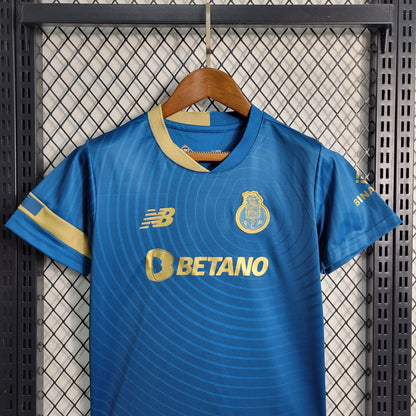 Kit Infantil Porto III 23/24 (Sob encomenda)