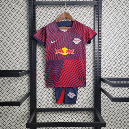 Kit Infantil Red Bull Leipzig II 23/24 (Sob encomenda)