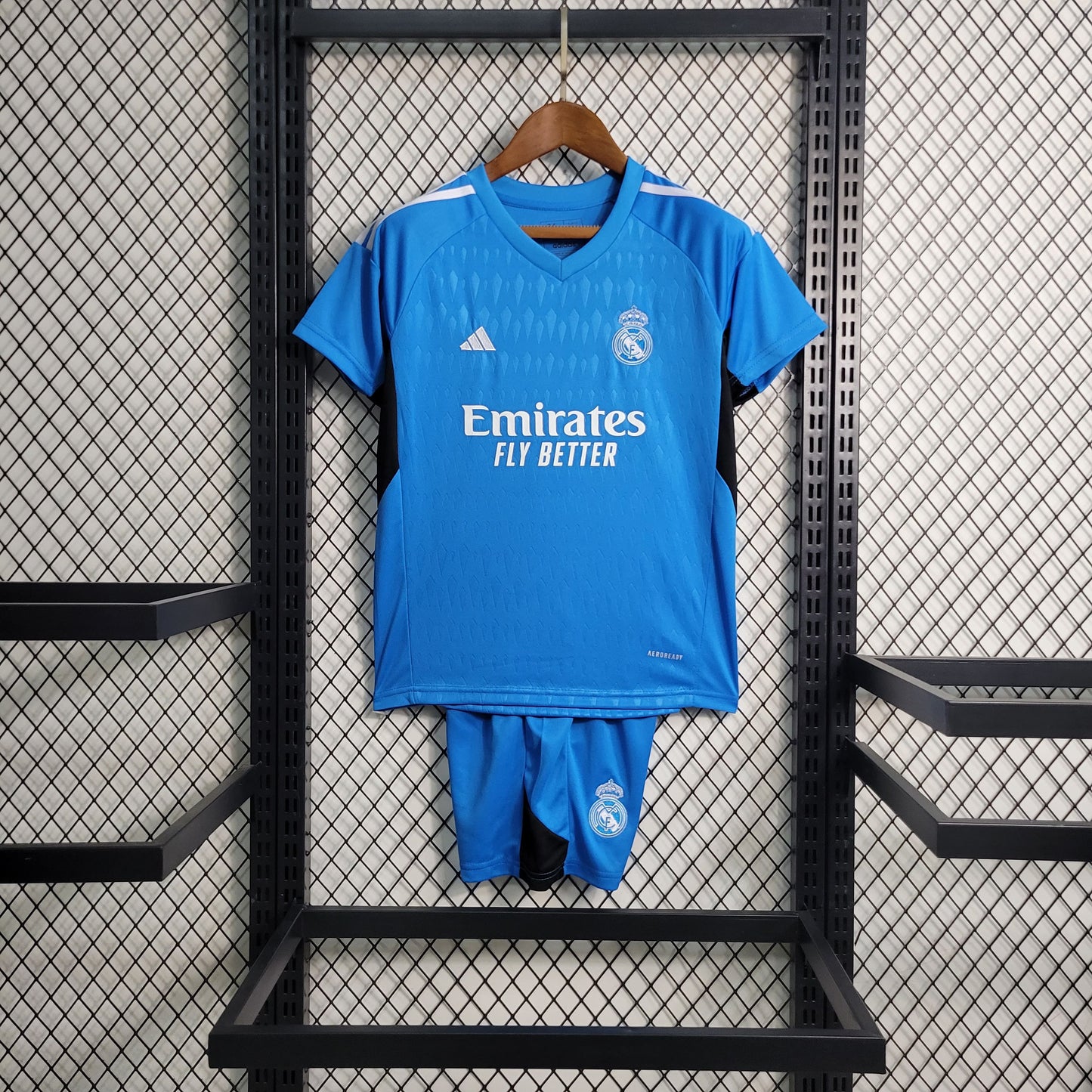 Kit Infantil Real Madrid Goleiro 23/24 (Sob encomenda)