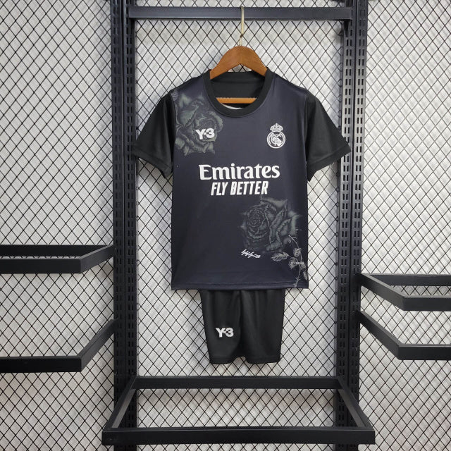 Kit Infantil Real Madrid Goleiro 23/24 (Sob encomenda)