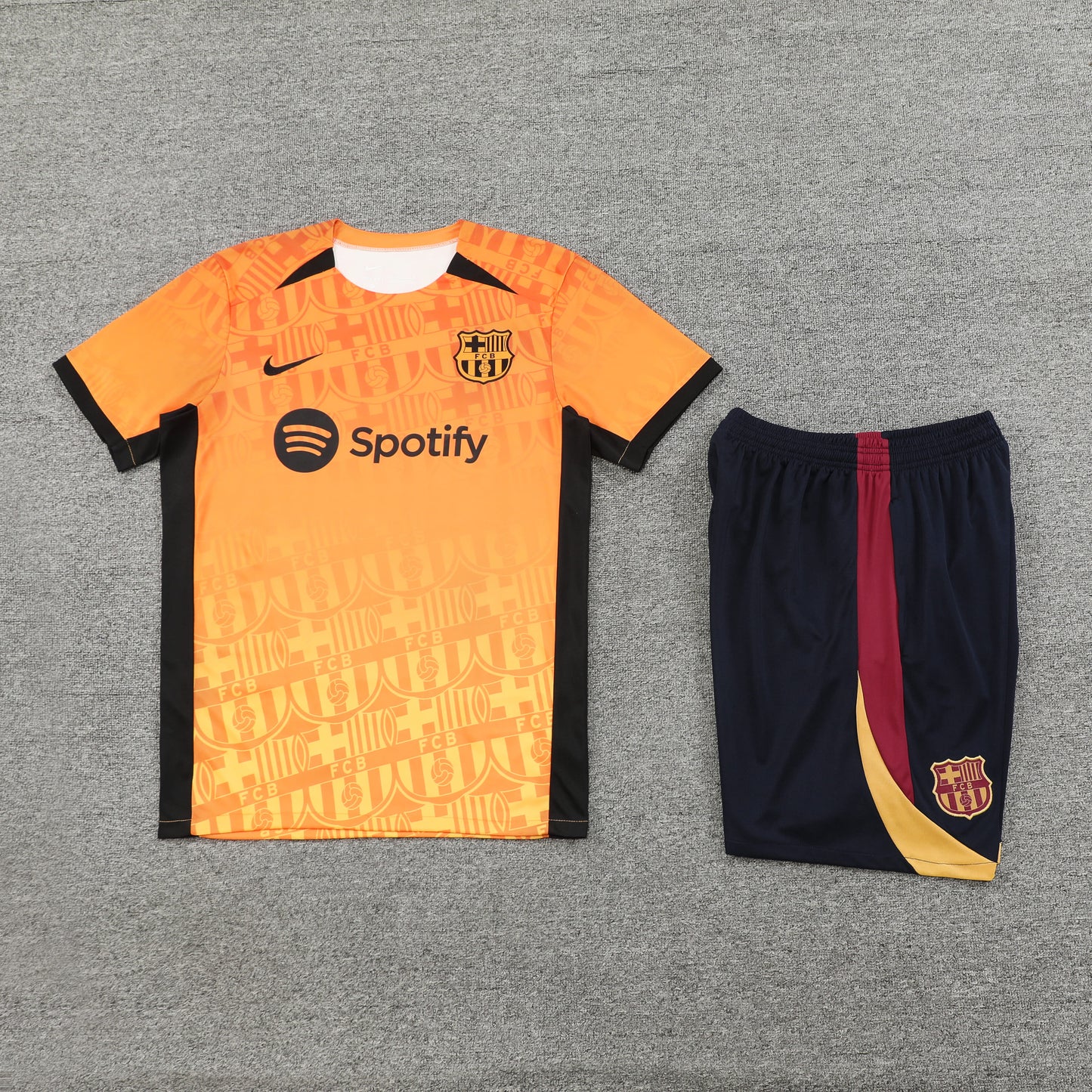 Conjunto de Treino Barcelona 24/25 (Sob encomenda)