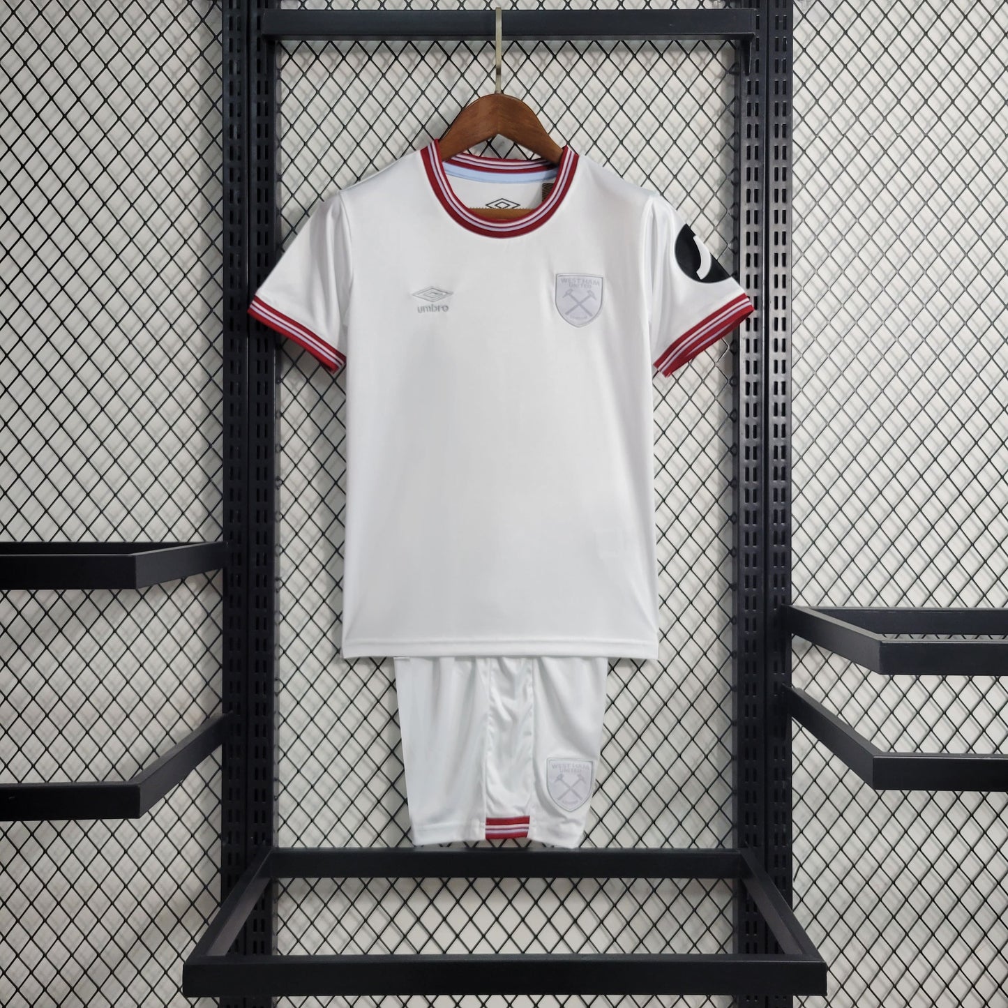 Kit Infantil West Ham II 23/24 (Sob encomenda)