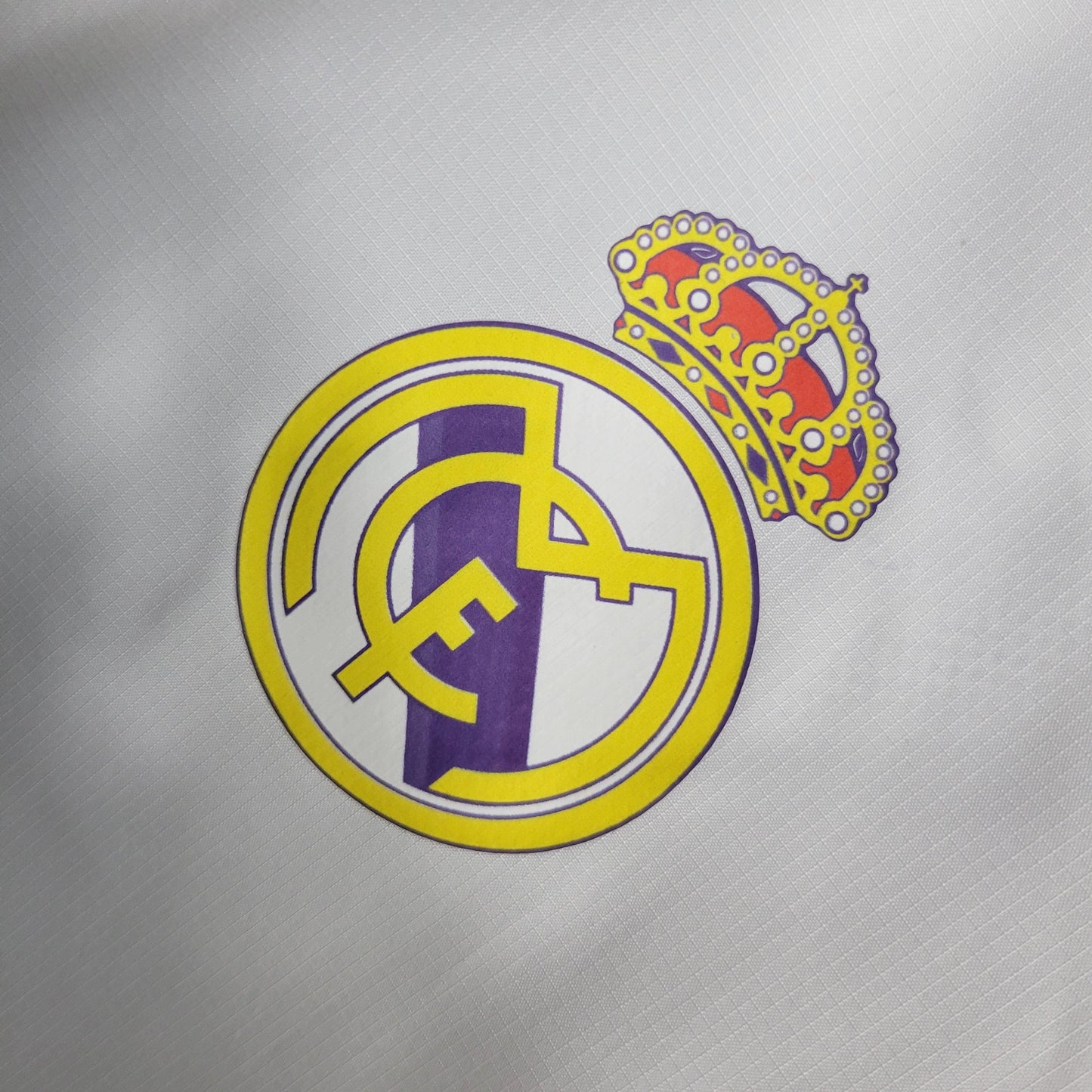 Jaqueta Corta Vento Real Madrid 2023 Masculina (Sob encomenda)